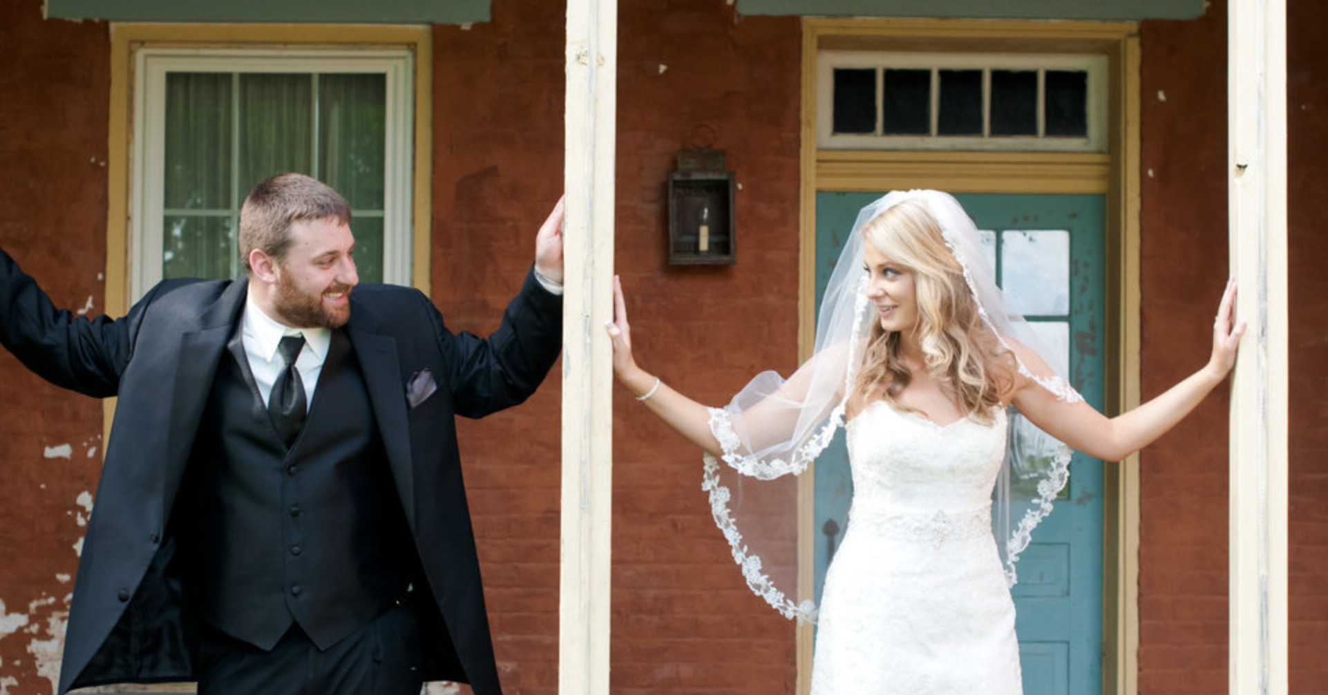 Hire A Tipp City Wedding Photographer